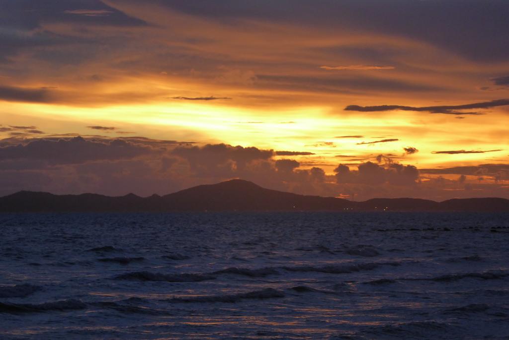 Breezy House Apartment หาดจอมเทียน ภายนอก รูปภาพ